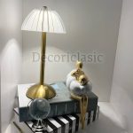 آباژور رومیزی شارژی